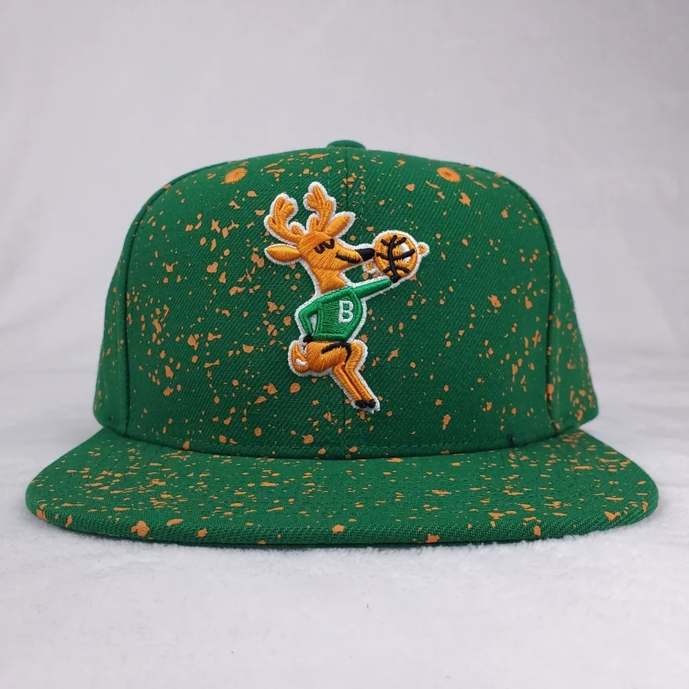 Milwaukee Bucks Mitchell‎ & Ness NBA Snapback Hat Cap 3D Logo Splatter Print NWT